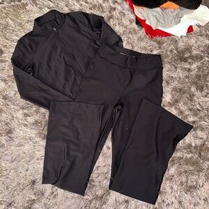 Old Navy Black Women's work out Set